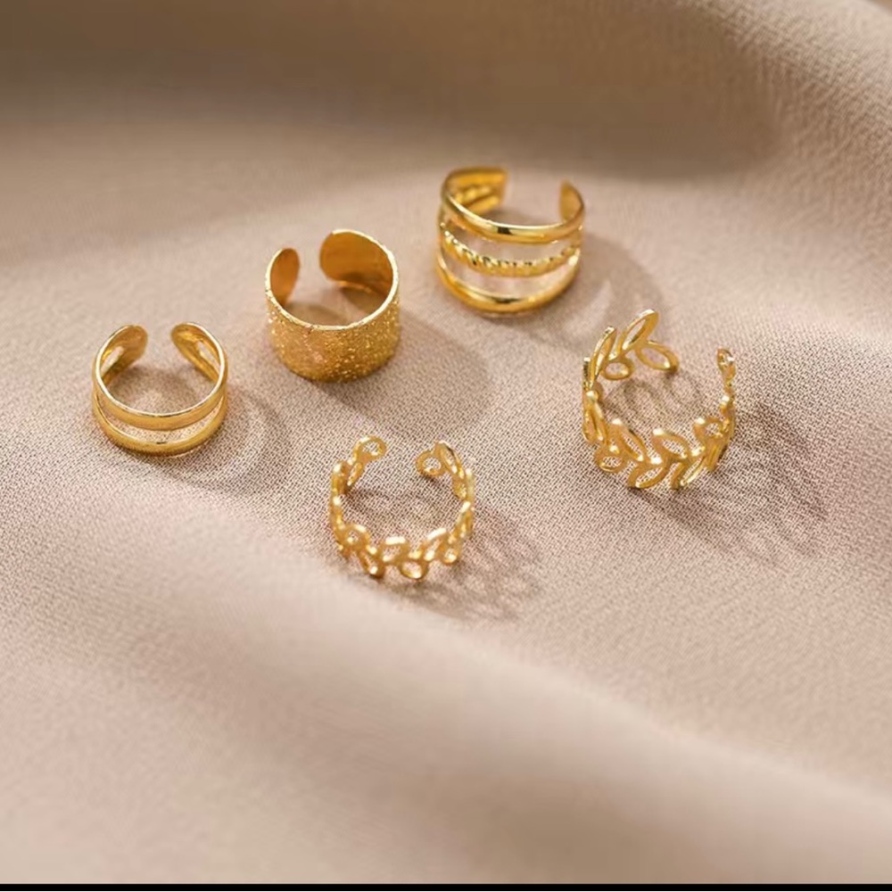 Earring Clips - Picture 2 of 5